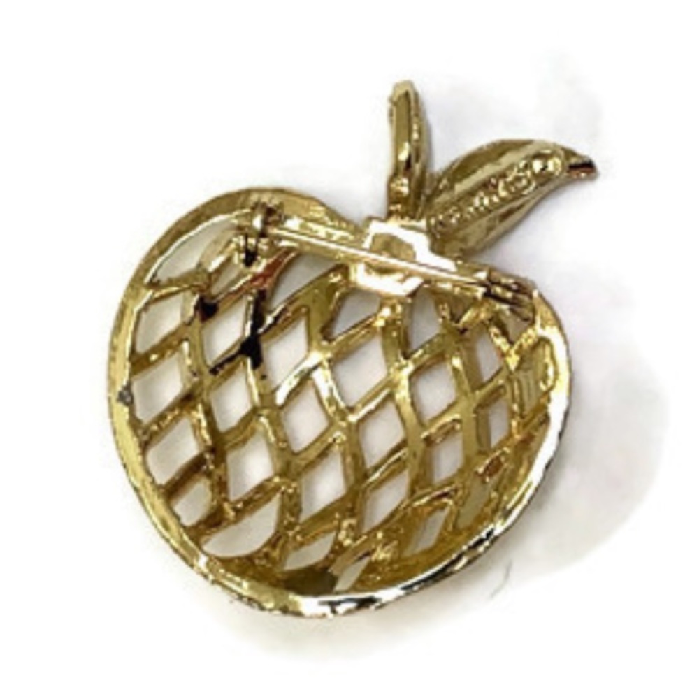 Gerrys Apple Brooch - Picture 2 of 7